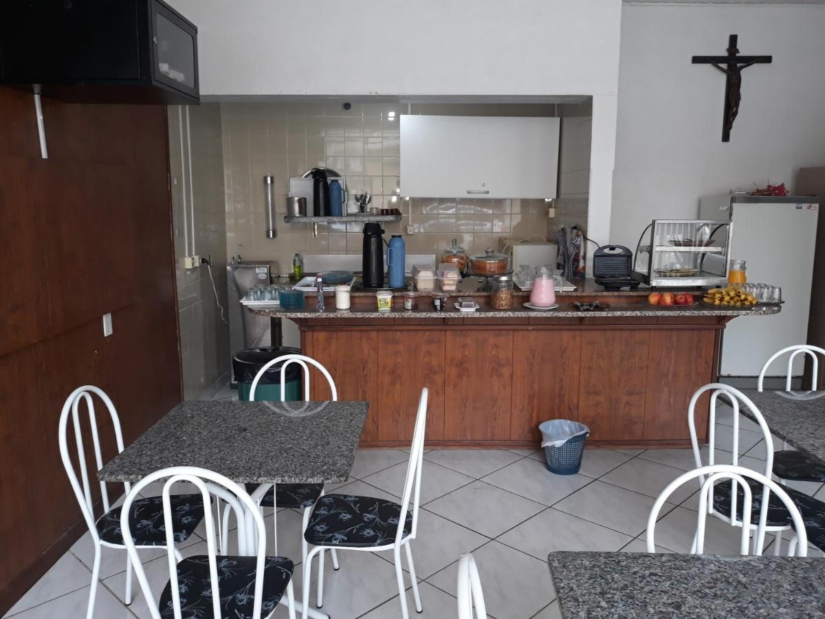 קוריטיבאנוס Hotel Pinotti Ltda מראה חיצוני תמונה