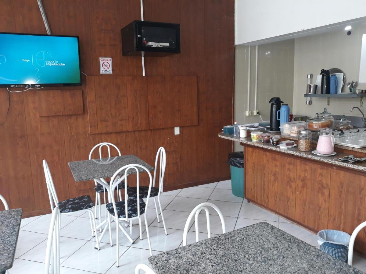 קוריטיבאנוס Hotel Pinotti Ltda מראה חיצוני תמונה