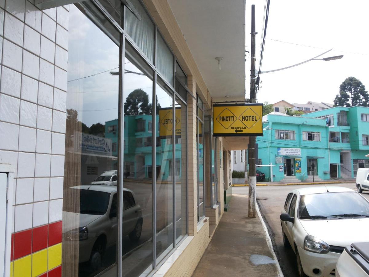 קוריטיבאנוס Hotel Pinotti Ltda מראה חיצוני תמונה